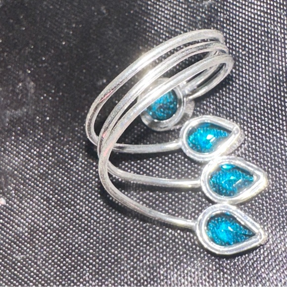 Sparkly Blue Fairy Quartz multi-gem handcrafted ring - Picture 4 of 7